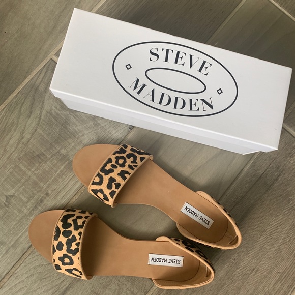 corey leopard steve madden